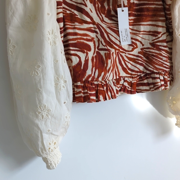 🆕🌿ANTHROPOLOGIE TOP🌿 - Picture 5 of 9